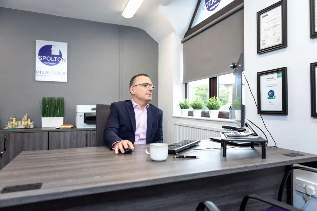 Credit Scores and Your First Mortgage in Sleaford: How to Boost Your Chances